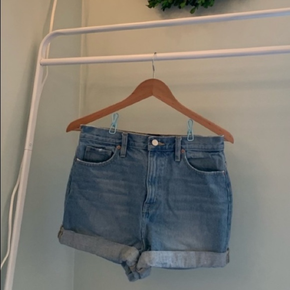 Urban Outfitters BDG Mom High Rise Short